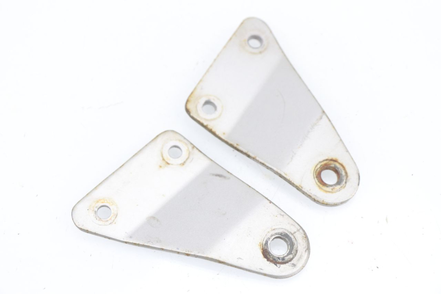 photo de HEADLIGHT BRACKET SUZUKI GS GSE 500 (2001 - 2003)