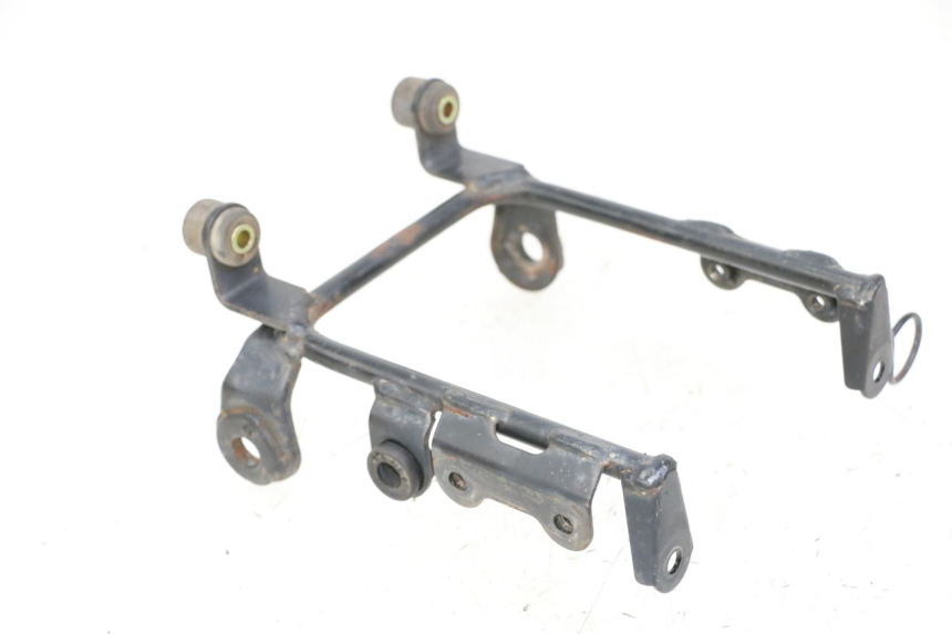 photo de HEADLIGHT BRACKET YAMAHA XJN DIVERSION 600 (2000 - 2003)
