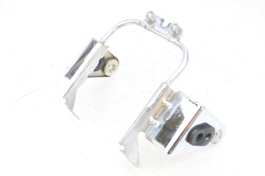 photo de HEADLIGHT BRACKET KAWASAKI ZR 7 750 (1999 - 2001) - Main view