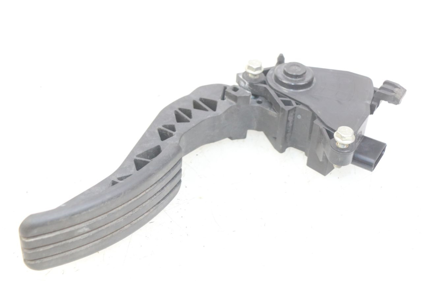 photo de ACCELERATOR PEDAL RENAULT TWIZY 45 (2012 - 2019)