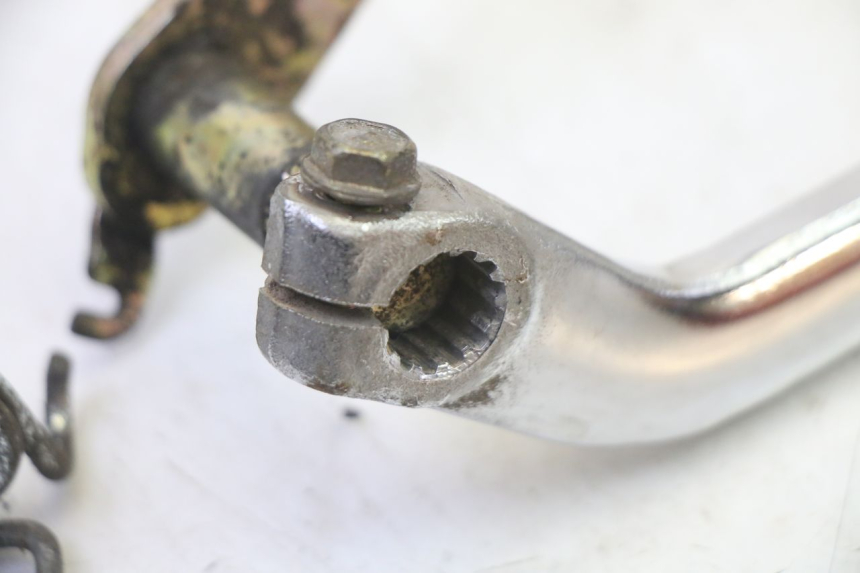 photo de BRAKE PEDAL HYOSUNG GV AQUILA 125 (2000 - 2004)