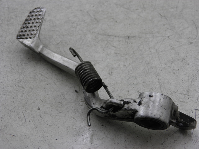 photo de BRAKE PEDAL KAWASAKI ZZR 600 (1995 - 2004)