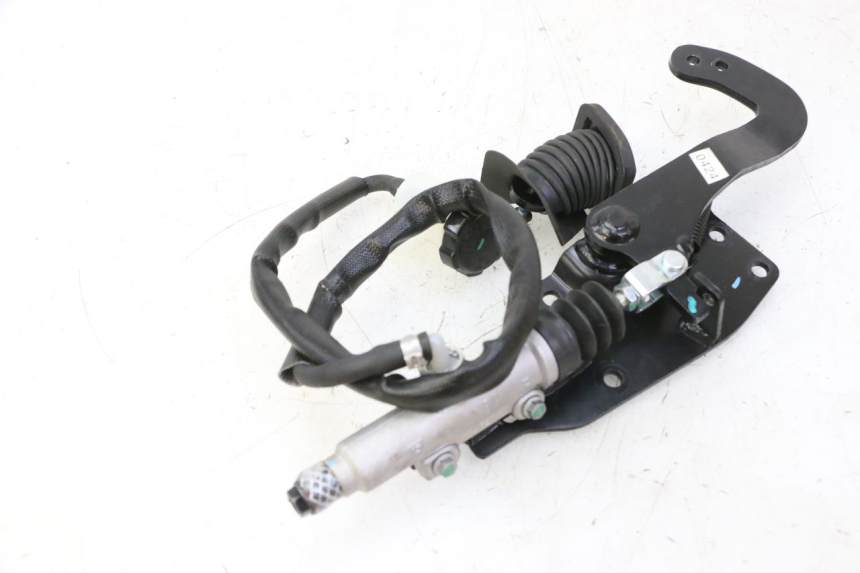 photo de BRAKE PEDAL PIAGGIO MP3 HPE 310 (2024 - 2025)