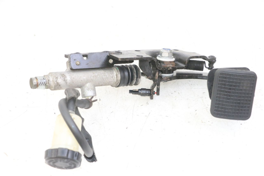 photo de BRAKE PEDAL PIAGGIO MP3 LT 300 (2010 - 2016)