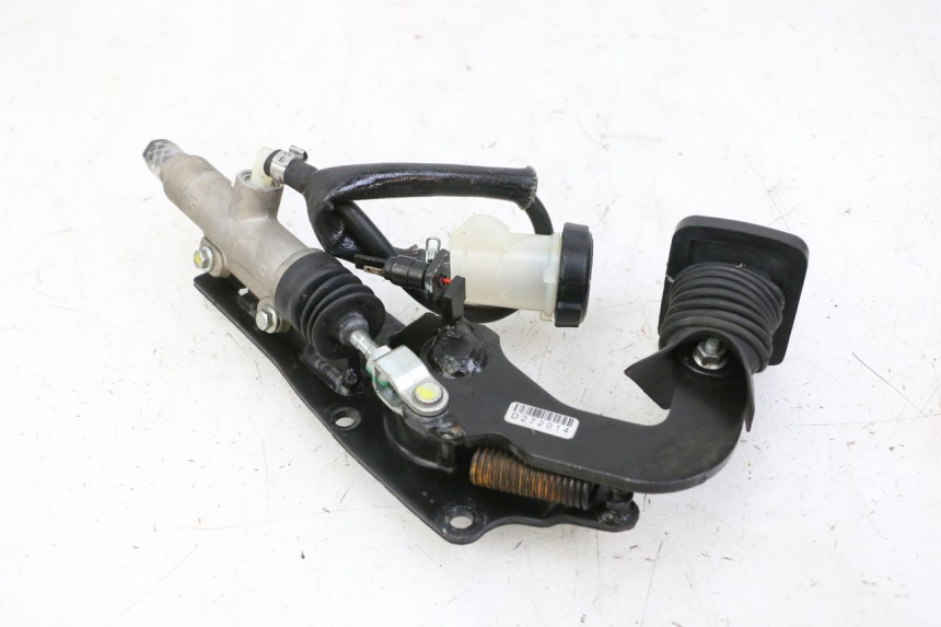 photo de BRAKE PEDAL PIAGGIO MP3 500 (2014 - 2016)