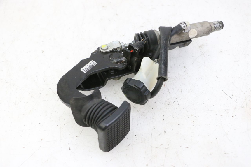 photo de BRAKE PEDAL PIAGGIO MP3 500 (2014 - 2016)