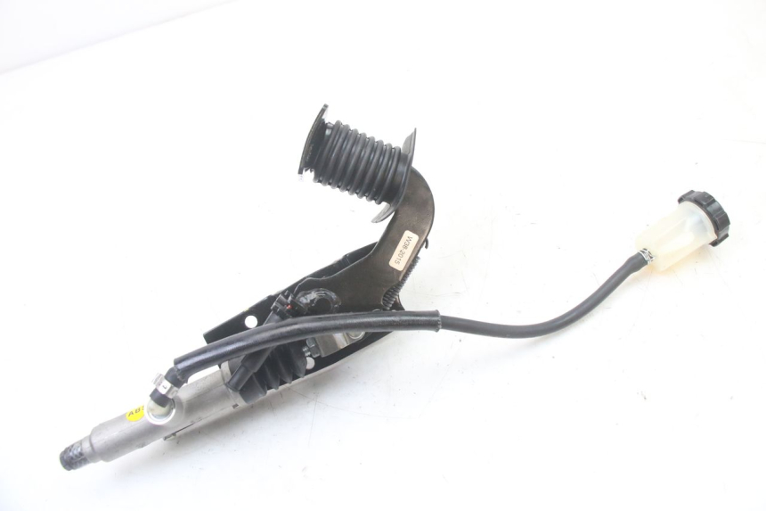 photo de BRAKE PEDAL PIAGGIO MP3 500 (2014 - 2016)