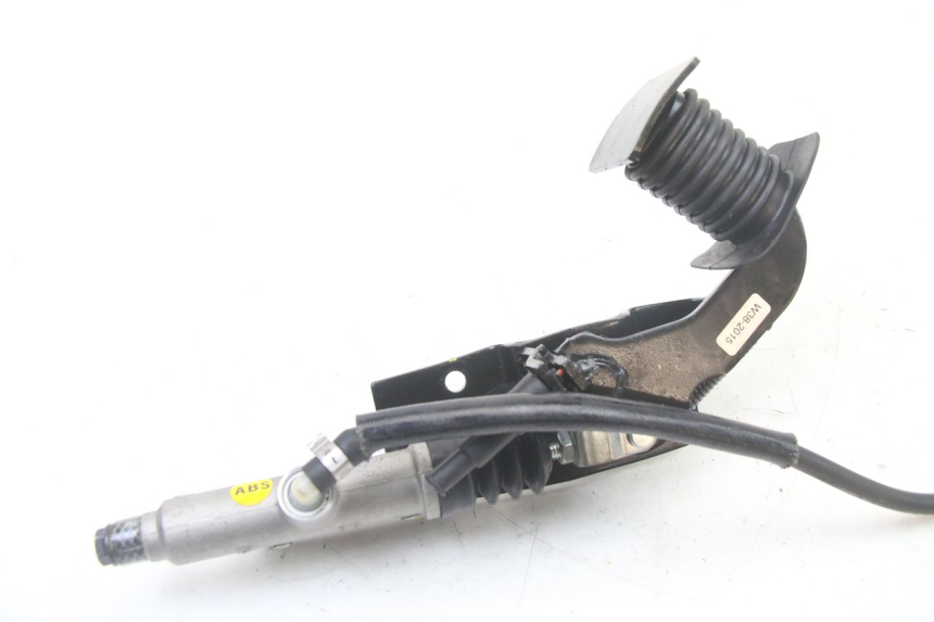 photo de BRAKE PEDAL PIAGGIO MP3 500 (2014 - 2016)