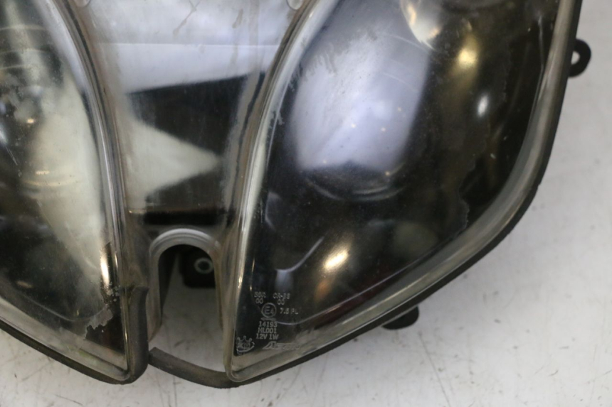 photo de FRONT HEADLIGHT QUADRO 4 4D 350 (2015 - 2018)