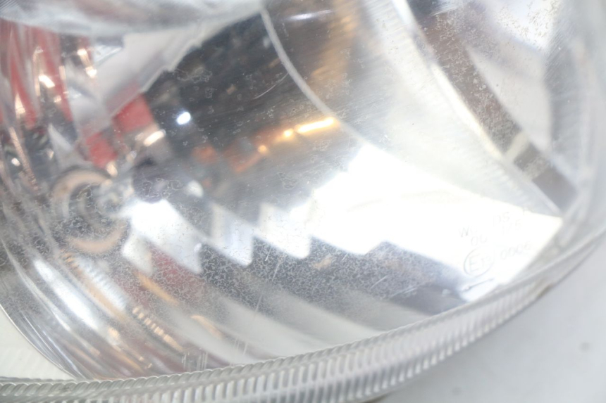 photo de FRONT HEADLIGHT SUZUKI BURGMAN 125 (2007 - 2014)