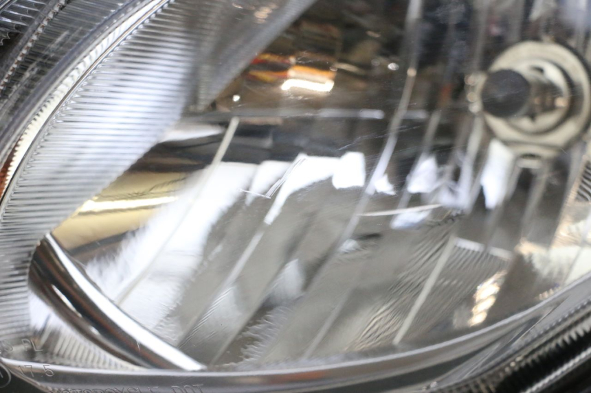 photo de HEADLIGHT SUZUKI BURGMAN 650 (2013 - 2020)