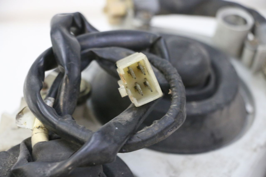 photo de HEADLIGHT HONDA CBR F SC25 1000 (1989 - 1992)