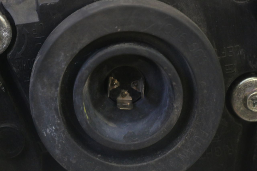 photo de HEADLIGHT YAMAHA CYGNUS X INJECTION 125 (2007 - 2013)