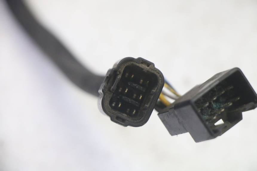 photo de HEADLIGHT SUZUKI DL V STROM 1000 (2002 - 2007) - Supplementary product photo