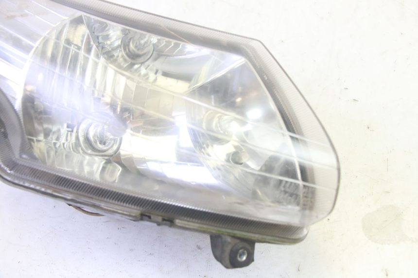 photo de RIGHT HEADLIGHT ADIVA AD3 300 (2014 - 2020)