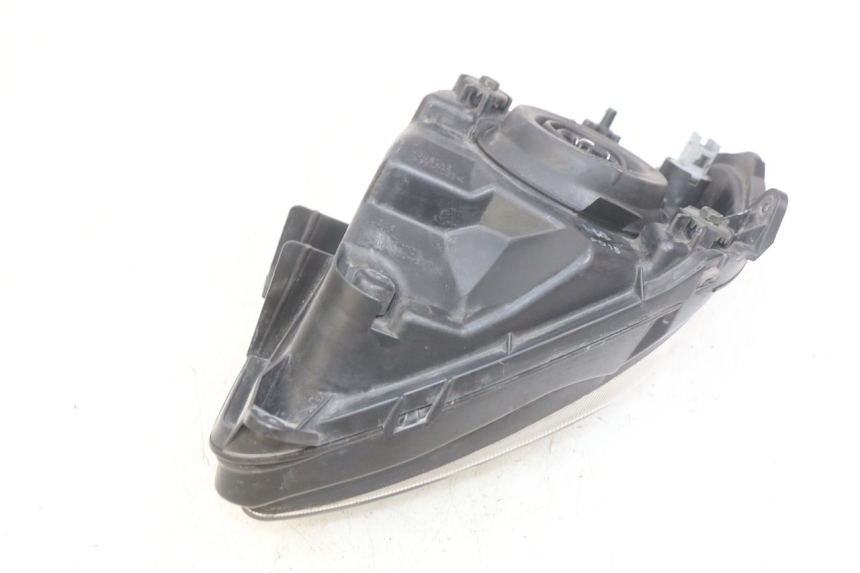 photo de RIGHT FRONT HEADLIGHT SUZUKI BURGMAN 650 (2002 - 2004)