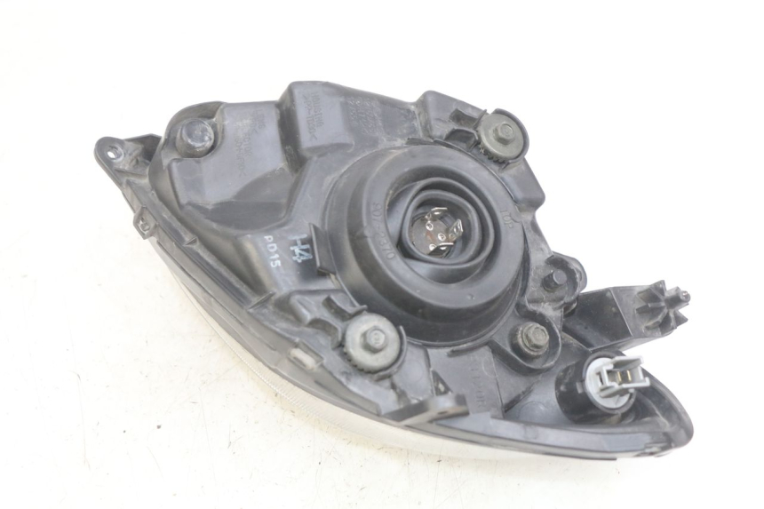 photo de RIGHT FRONT HEADLIGHT SUZUKI BURGMAN 650 (2002 - 2004)