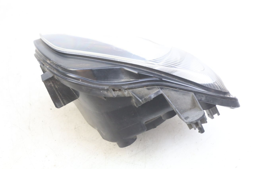 photo de RIGHT FRONT HEADLIGHT SUZUKI BURGMAN 650 (2002 - 2004)