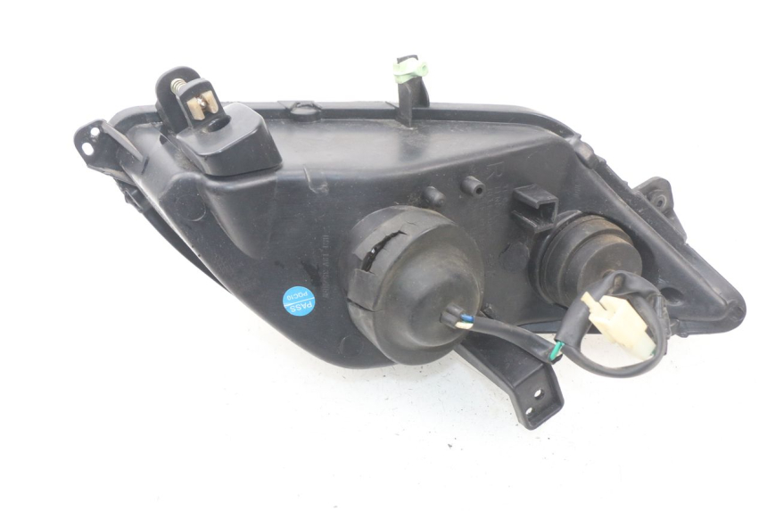 photo de RIGHT FRONT HEADLIGHT PEUGEOT CITYSTAR 50 (2013 - 2017)