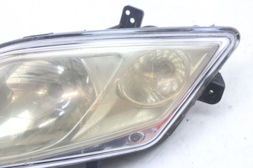 photo de RIGHT FRONT HEADLIGHT PEUGEOT CITYSTAR 50 (2013 - 2017)