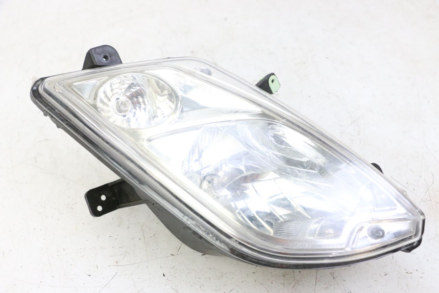 photo de RIGHT FRONT HEADLIGHT PEUGEOT CITYSTAR 50 (2013 - 2017)