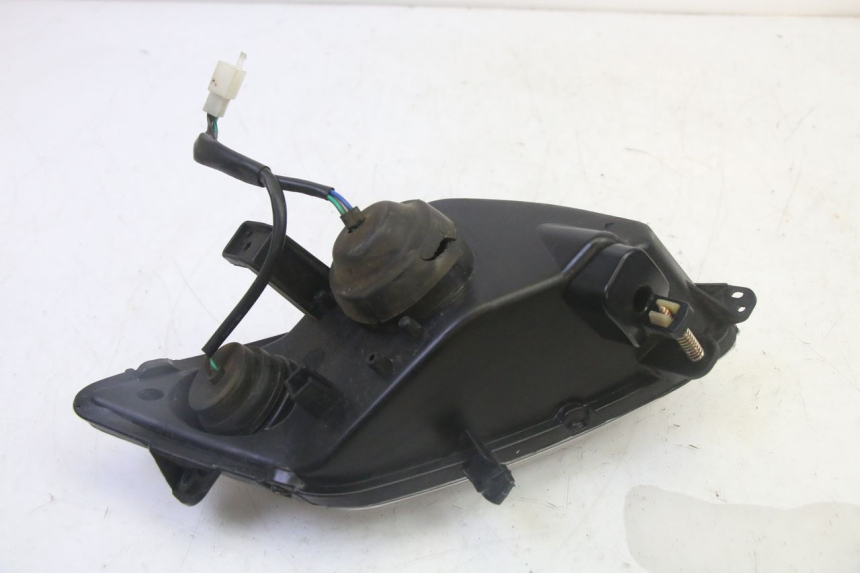 photo de RIGHT FRONT HEADLIGHT PEUGEOT CITYSTAR 50 (2013 - 2017)