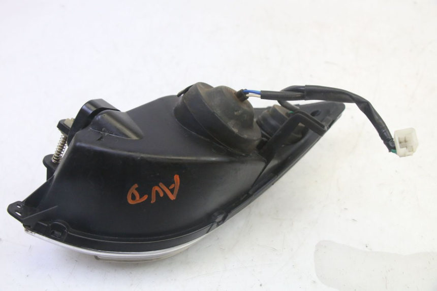 photo de RIGHT FRONT HEADLIGHT PEUGEOT CITYSTAR 50 (2013 - 2017)