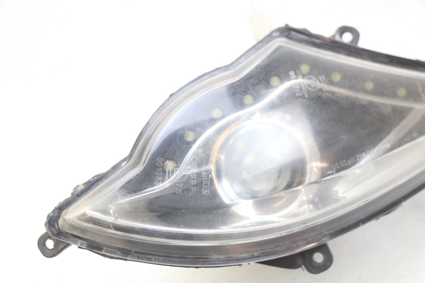 photo de RIGHT FRONT HEADLIGHT EUROCKA MATADOR 4T 50 (2010 - 2016)