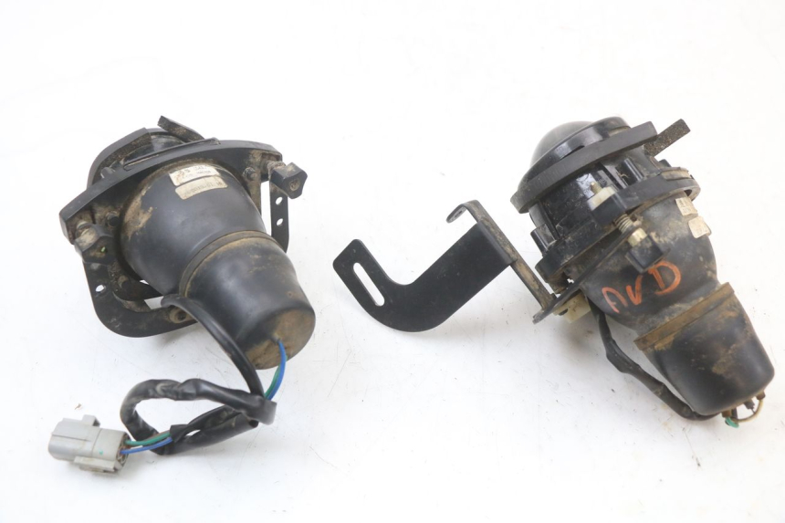photo de RIGHT HEADLIGHT HYTRACK HY S 4X4 410 (2013 - 2016)