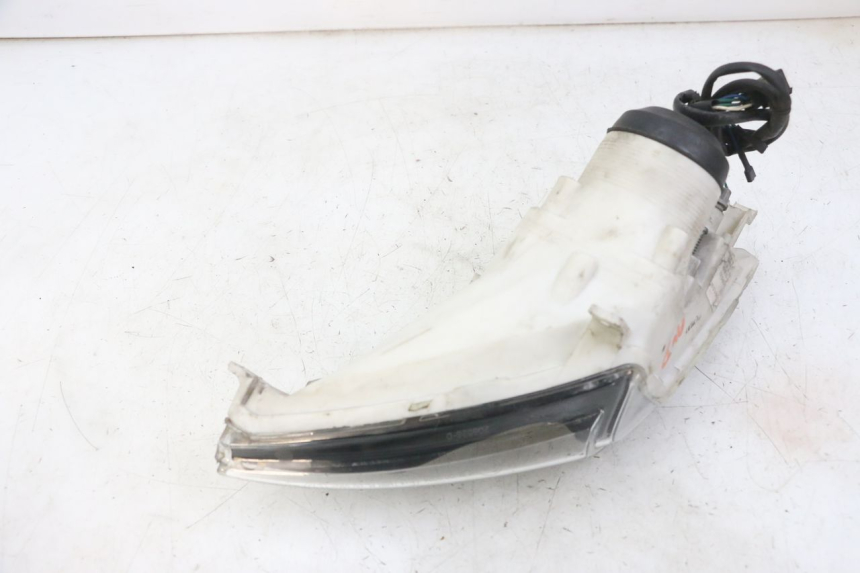 photo de RIGHT HEADLIGHT PEUGEOT JET FORCE CARBU 50 (2003 - 2016)