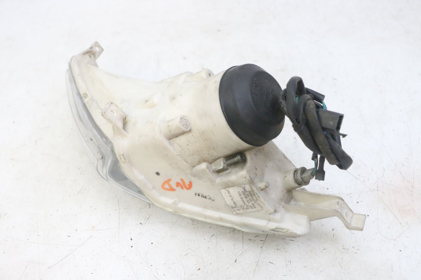 photo de RIGHT HEADLIGHT PEUGEOT JET FORCE CARBU 50 (2003 - 2016)