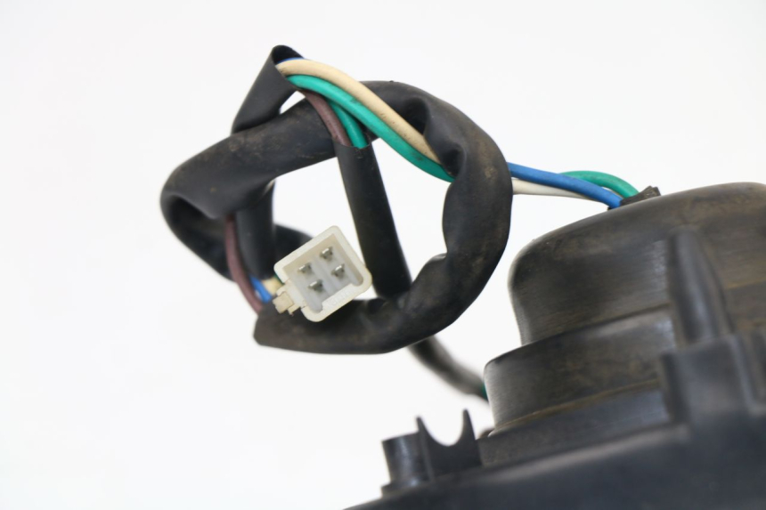 photo de RIGHT FRONT HEADLIGHT JONWAY AZTRAL 125 (2008 - 2017)