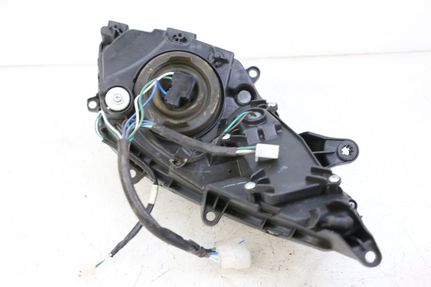 photo de RIGHT HEADLIGHT SYM JOYMAX 125 (2010 - 2017)
