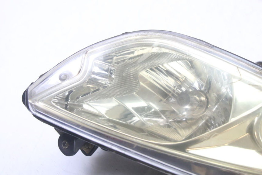 photo de RIGHT FRONT HEADLIGHT PEUGEOT CITYSTAR 50 (2013 - 2017)
