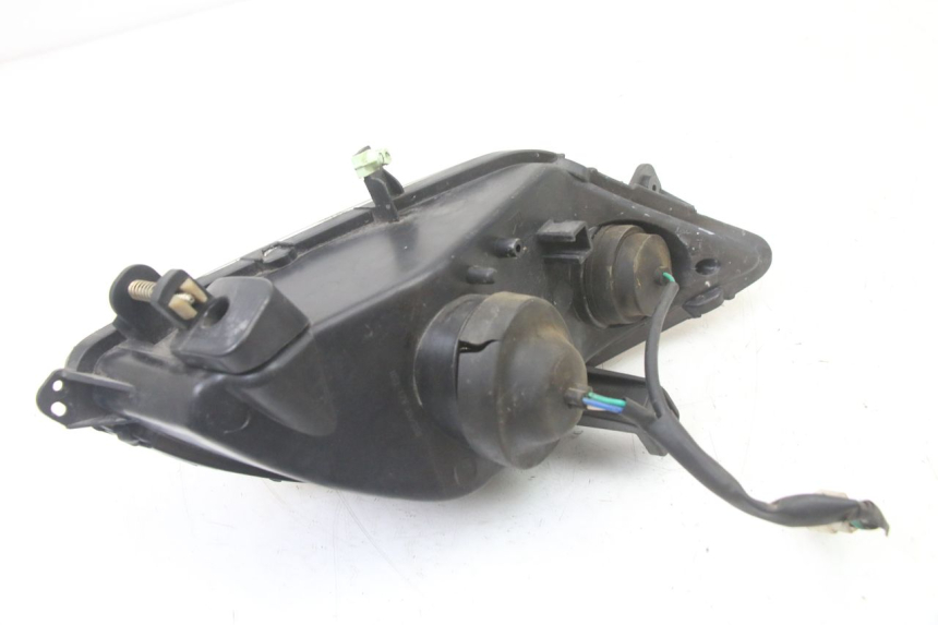 photo de RIGHT FRONT HEADLIGHT PEUGEOT CITYSTAR 50 (2013 - 2017)