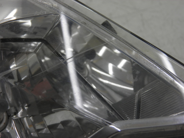 photo de RIGHT FRONT HEADLIGHT PEUGEOT SATELIS 125 (2006 - 2009)