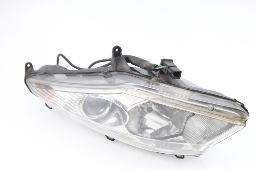 photo de RIGHT FRONT HEADLIGHT PEUGEOT SATELIS 125 (2006 - 2009)