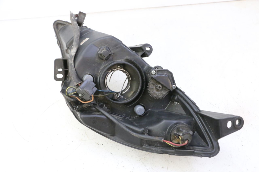 photo de RIGHT HEADLIGHT PEUGEOT SATELIS 125 (2013 - 2018)