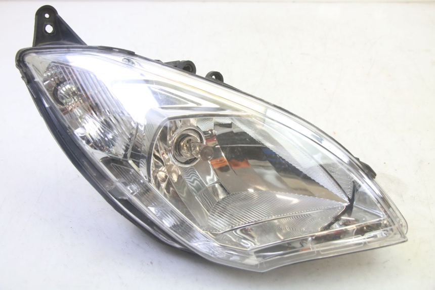 photo de RIGHT FRONT HEADLIGHT PEUGEOT SATELIS 125 (2010 - 2012)