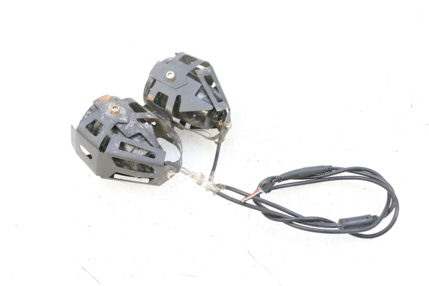 photo de HEADLIGHT URBANGLIDE E-CROSS PRO 1