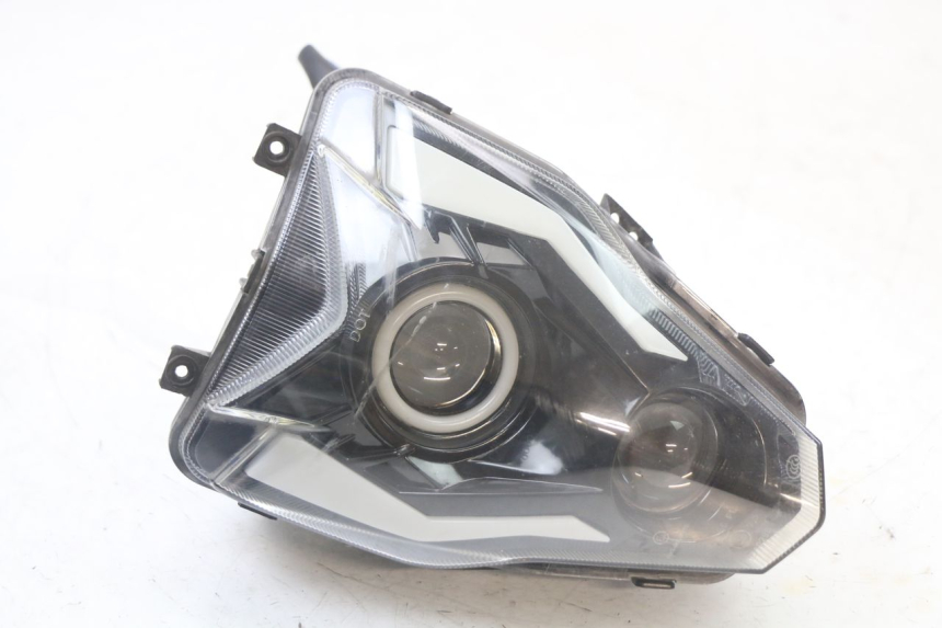 photo de HEADLIGHT EBROH BRAVO GLE 1 (2020 - 2024)