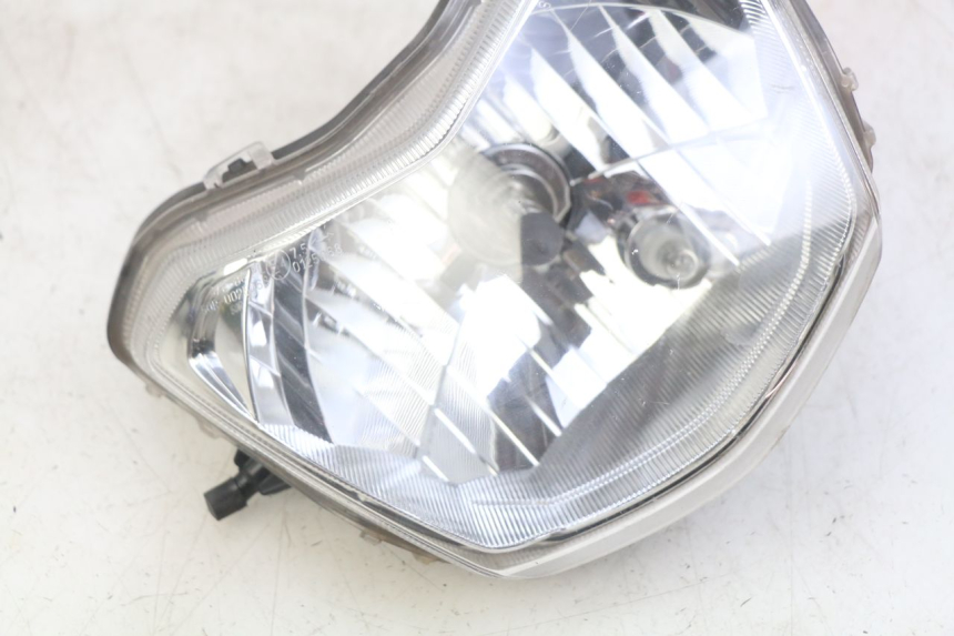 photo de FRONT HEADLIGHT YAMAHA D'ELIGHT DELIGHT 125 (2017 - 2020)