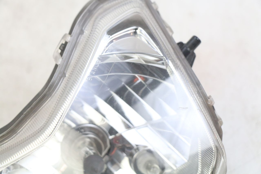 photo de FRONT HEADLIGHT YAMAHA D'ELIGHT DELIGHT 125 (2017 - 2020)