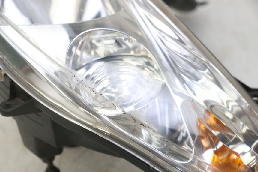 photo de HEADLIGHT PEUGEOT ELYSTAR 125 (2002 - 2007)