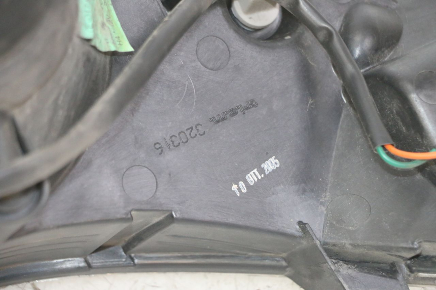 photo de HEADLIGHT PEUGEOT ELYSTAR 125 (2002 - 2007)