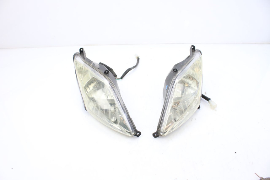 photo de FRONT HEADLIGHT EUROCKA VIRTUALITY GT 4T 50 (2011 - 2017)