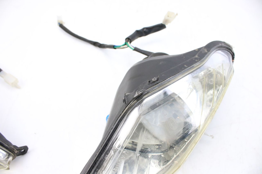 photo de FRONT HEADLIGHT EUROCKA VIRTUALITY GT 4T 50 (2011 - 2017)