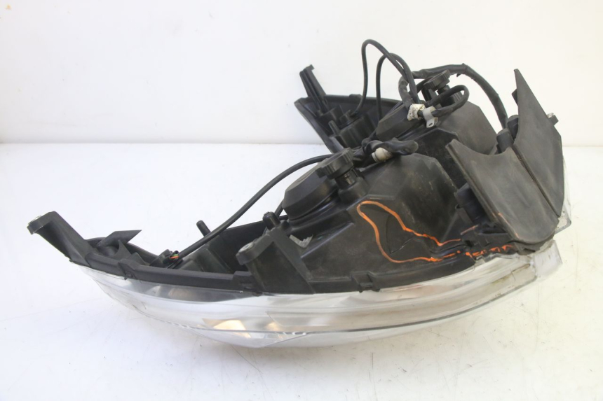 photo de FRONT HEADLIGHT HONDA FES S-WING SWING ABS 125 (2007 - 2015)