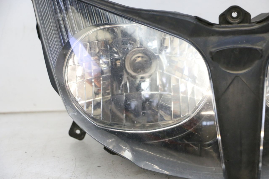photo de FRONT HEADLIGHT YAMAHA FJR ABS 1300 (2006 - 2012) - Detailed visual inspection