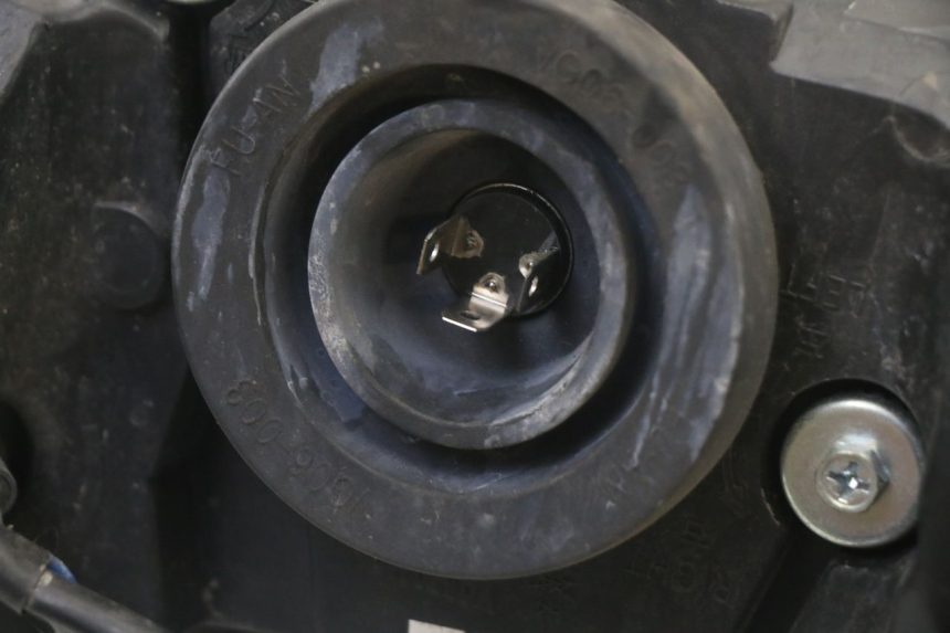 photo de HEADLIGHT MBK FLAME X 125 (2007 - 2016)